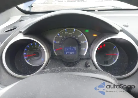 2009 Honda Fit Sport z USA, uszkodzony, nr VIN JHMGE88489S072781